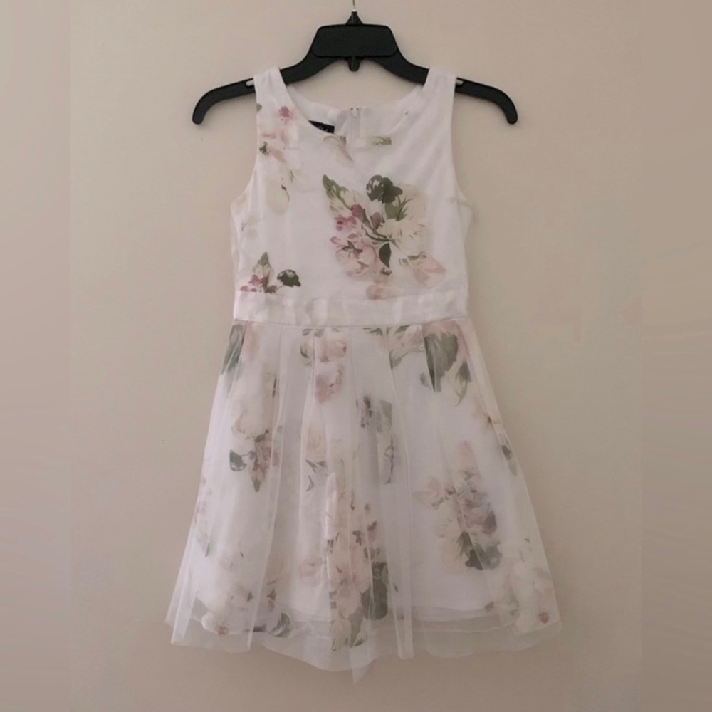 Amy’s Closet Formal White Floral Print Sleeveless A-Line Occasion Dress